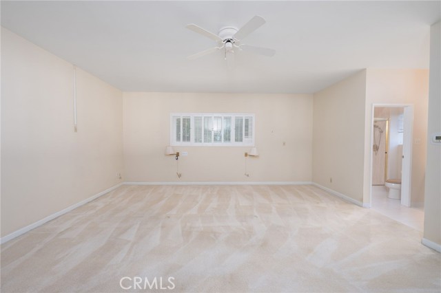 22226 Devonshire Street, Chatsworth CA: https://media.crmls.org/medias/d70b2b98-d9e5-48f8-8853-b266a8899bc7.jpg