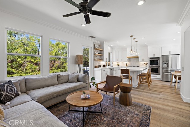 40 Celestine Circle, Ladera Ranch CA: https://media.crmls.org/medias/d70b3478-ae5a-49d8-8cf8-8e55f19af058.jpg