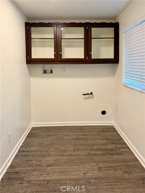 Detail Gallery Image 10 of 24 For 22800 Runnymede, West Hills,  CA 91307 - 3 Beds | 2 Baths