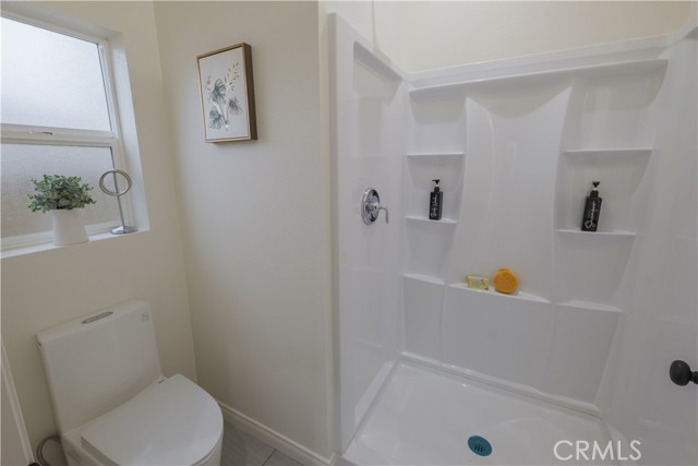 Detail Gallery Image 25 of 38 For 2545 Loomis St, Lakewood,  CA 90712 - 4 Beds | 2 Baths