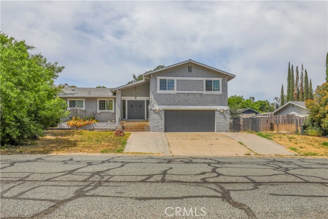 5237 Saddle Dr, Oroville, CA 95966