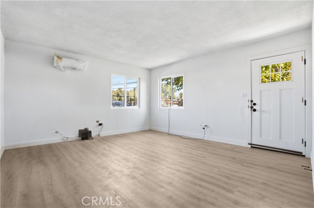 577 Herrington N Avenue, San Bernardino CA: https://media.crmls.org/medias/d70ef7b2-5d0f-434e-a2f8-c51828fdd026.jpg