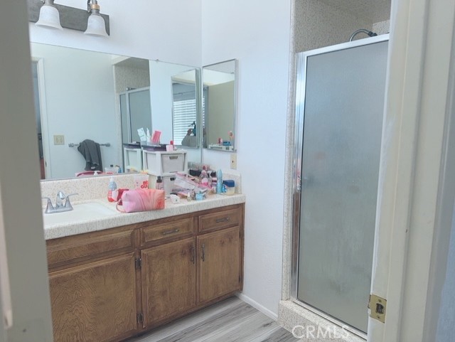 https://media.crmls.org/medias/d70f4928-1ece-42ef-ad7c-44d71d064955.jpg?preset=X-Large