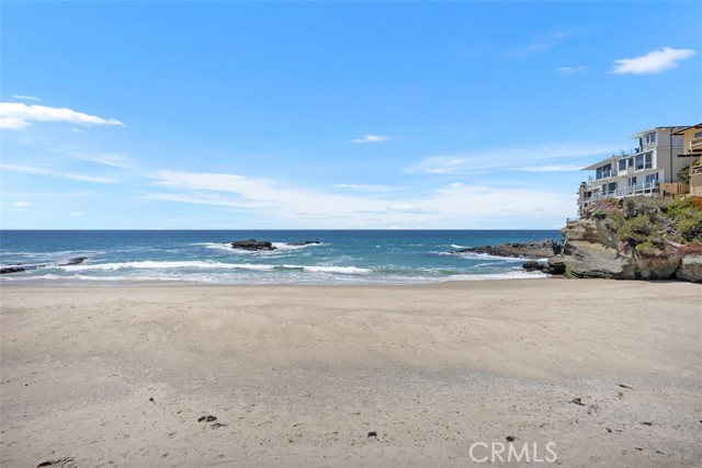 31755 Coast, Laguna Beach CA: https://media.crmls.org/medias/d71206f8-4439-4e00-9a2a-a5e01721b314.jpg