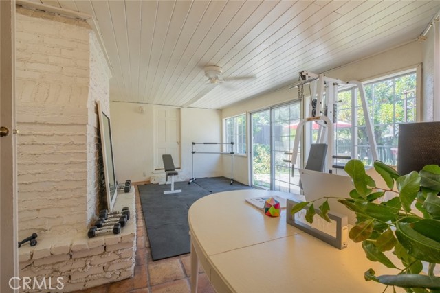 Detail Gallery Image 21 of 33 For 7725 Mcgroarty St, Tujunga,  CA 91042 - 2 Beds | 2 Baths