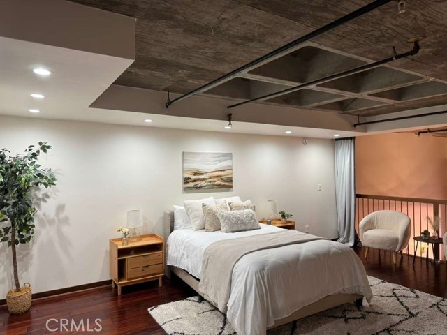 Detail Gallery Image 6 of 16 For 35 N Raymond Ave #211,  Pasadena,  CA 91103 - 1 Beds | 2 Baths