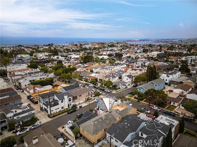 Detail Gallery Image 4 of 47 For 602 Larkspur Ave a,  Corona Del Mar,  CA 92625 - 3 Beds | 2/1 Baths