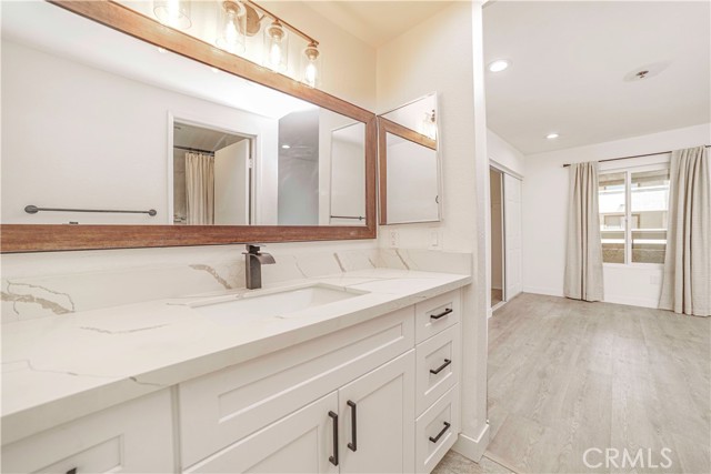 Detail Gallery Image 18 of 36 For 12141 Centralia St #208,  Lakewood,  CA 90715 - 2 Beds | 2 Baths