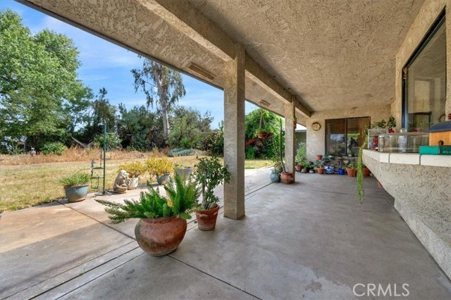 6710 Golden State Boulevard, Madera CA: https://media.crmls.org/medias/d7159a8a-7b3d-4d5b-a06c-886f844d0978.jpg