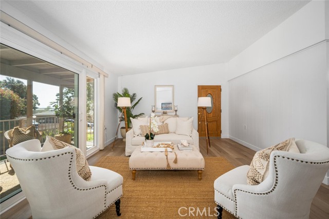 Detail Gallery Image 8 of 24 For 13400 Del Monte #1 M,  Seal Beach,  CA 90740 - 2 Beds | 2 Baths