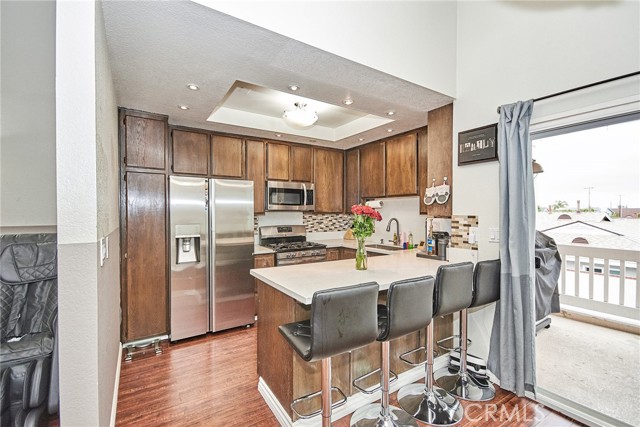 Detail Gallery Image 9 of 37 For 2025 Artesia Bld #G,  Torrance,  CA 90504 - 2 Beds | 2 Baths