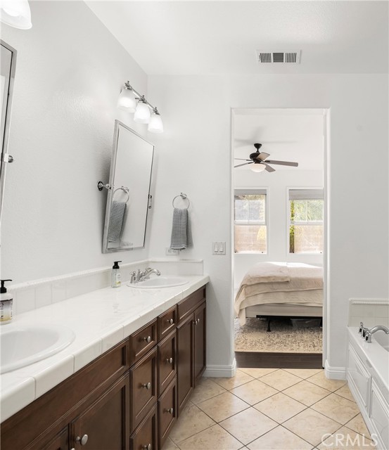 Detail Gallery Image 8 of 13 For 62 via Almeria, San Clemente,  CA 92673 - 4 Beds | 2/1 Baths