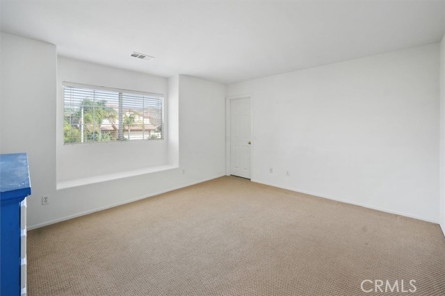 Detail Gallery Image 30 of 33 For 28652 Deer Springs Dr, Saugus,  CA 91390 - 5 Beds | 2/1 Baths
