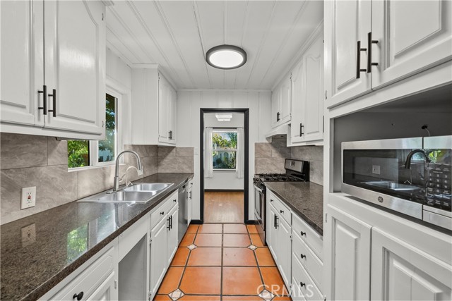 3707 Valleybrink Road photo 14