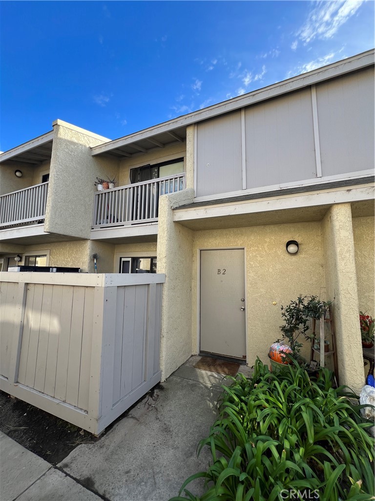 1311 W Cypress Avenue B2, Lompoc, CA 93436