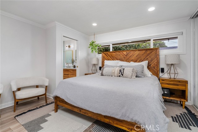 Detail Gallery Image 13 of 29 For 417 Gloucester Dr, Costa Mesa,  CA 92627 - 2 Beds | 2 Baths