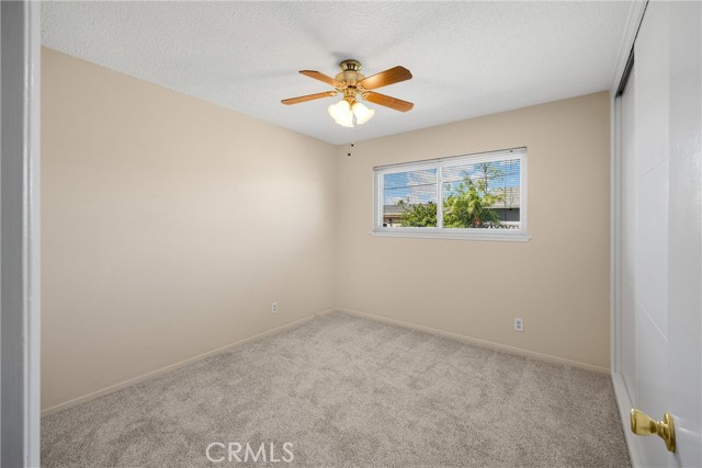917 N Fuchsia Avenue, Ontario CA: https://media.crmls.org/medias/d718a447-cea7-4fa8-b91c-422b4d1b523a.jpg