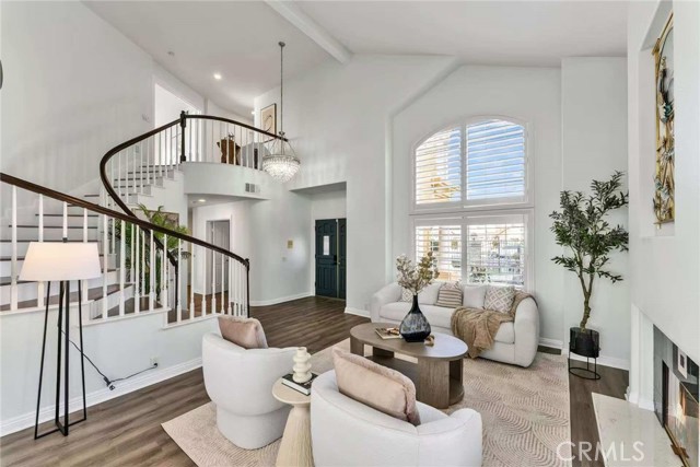 Detail Gallery Image 4 of 46 For 19852 Moon Shadow, Walnut,  CA 91789 - 5 Beds | 3 Baths