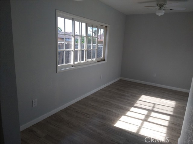 609 S Buena Vista Street, Hemet CA: https://media.crmls.org/medias/d71be095-11a7-4483-b211-11a5153ceffd.jpg