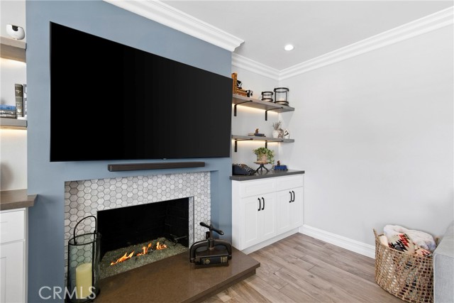 Detail Gallery Image 10 of 51 For 15551 Aulnay Ln, Huntington Beach,  CA 92647 - 3 Beds | 2 Baths