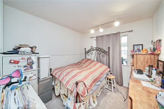 Detail Gallery Image 30 of 49 For 201 S Brookside Ct, Anaheim,  CA 92808 - 4 Beds | 2 Baths