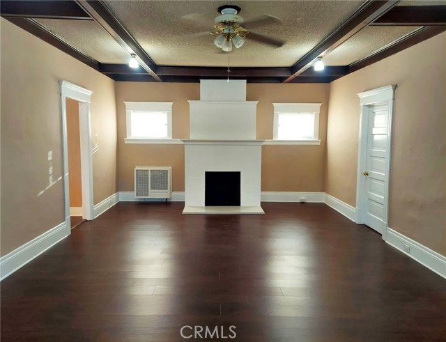 Detail Gallery Image 12 of 20 For 530 S Broadway, Santa Ana,  CA 92701 - – Beds | – Baths