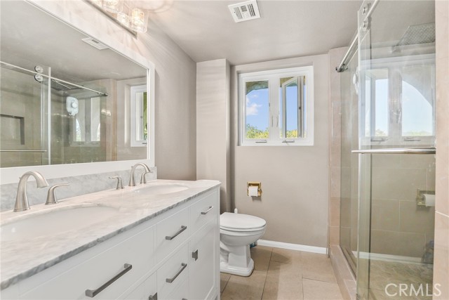 Detail Gallery Image 26 of 47 For 9658 Wheatland Ave, Sunland,  CA 91040 - 4 Beds | 4 Baths