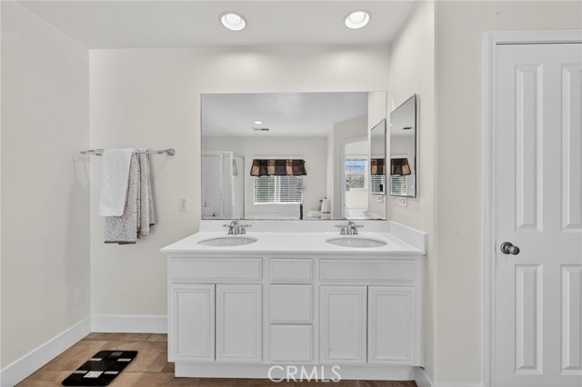 Detail Gallery Image 23 of 49 For 1043 Saltbush, Hemet,  CA 92545 - 4 Beds | 3/1 Baths