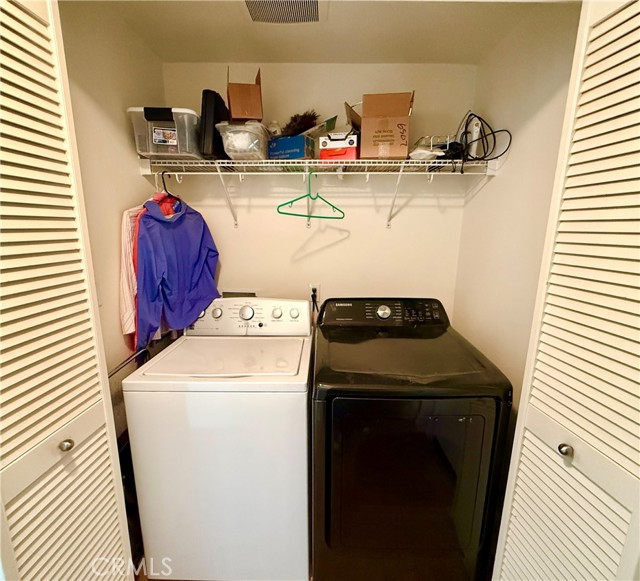 3011 Moss Landing Boulevard, Oxnard CA: https://media.crmls.org/medias/d71f3414-6db4-4210-a917-31752177aabb.jpg