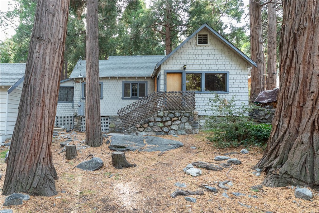 40977 Pine Drive, Forest Falls, CA 92339
