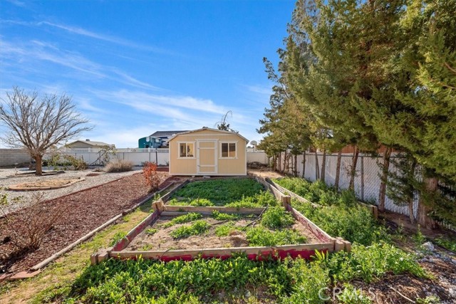 Detail Gallery Image 41 of 57 For 19185 Cochise, Apple Valley,  CA 92308 - 4 Beds | 2 Baths