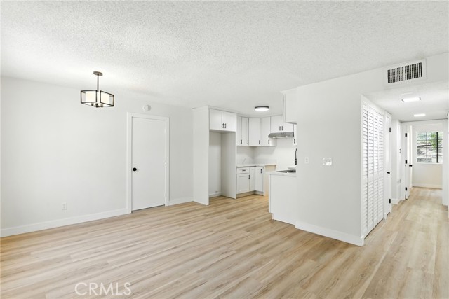Detail Gallery Image 6 of 19 For 803 Tamayo Dr #1,  Chula Vista,  CA 91910 - 2 Beds | 2 Baths