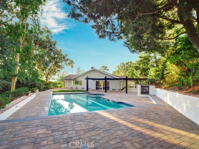 Detail Gallery Image 46 of 67 For 4732 Del Moreno Dr, Woodland Hills,  CA 91364 - 4 Beds | 3 Baths