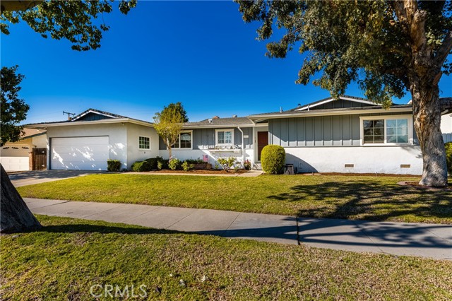 2211 E Grove Ave, Orange, CA 92867