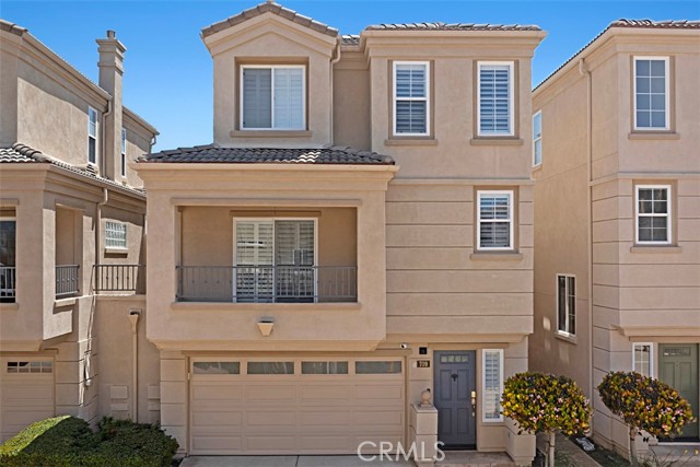 Detail Gallery Image 3 of 19 For 709 Sea Cottage Way, Oceanside,  CA 92054 - 2 Beds | 2/1 Baths
