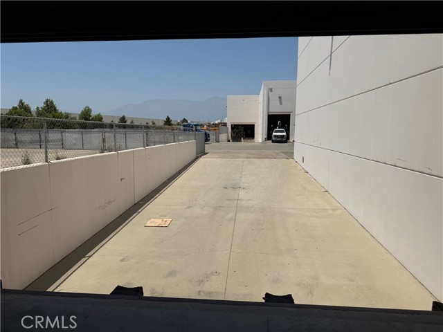 3351 Grapevine Street, Jurupa Valley, California 91752, ,Commercial Lease,For Rent,3351 Grapevine Street,CRAR25138974