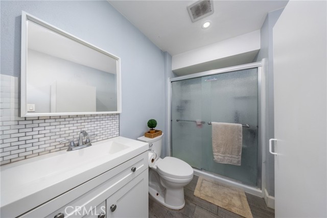 Detail Gallery Image 21 of 39 For 10512 Rose Hedge, Whittier,  CA 90606 - 5 Beds | 3 Baths