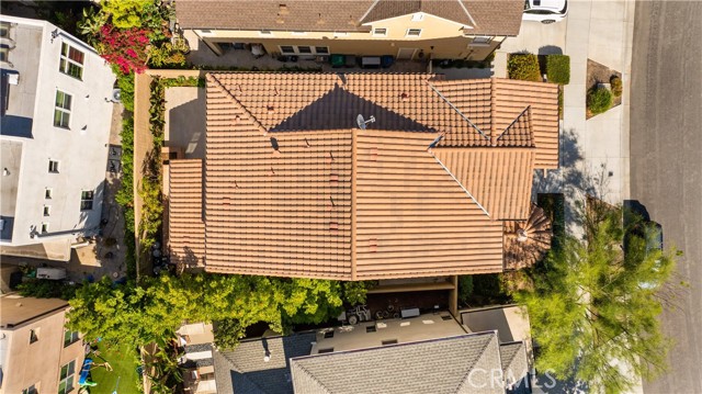 105 newall, Irvine CA: https://media.crmls.org/medias/d7231837-57ab-43af-a988-affc1565fb16.jpg