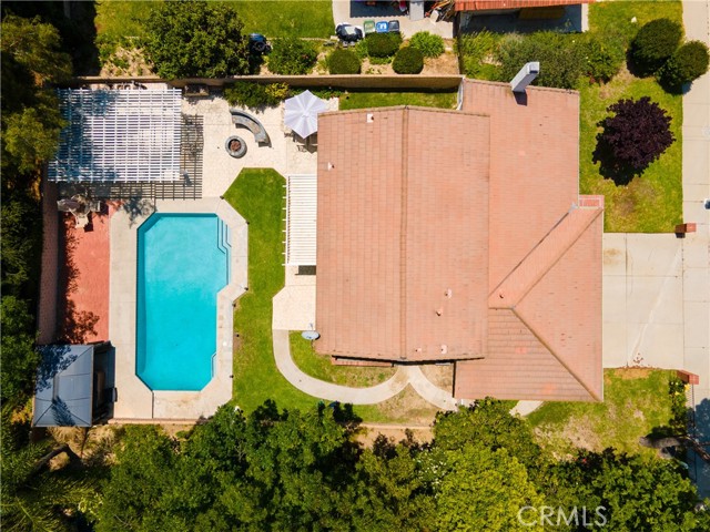 6120 Hedgewall Drive, Westlake Village CA: https://media.crmls.org/medias/d72492b9-0307-4dec-b136-3c80f9348d58.jpg