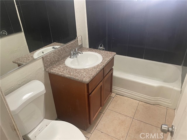 Detail Gallery Image 15 of 18 For 665 N Towne Ave #665,  Pomona,  CA 91767 - 2 Beds | 1 Baths