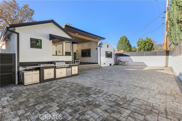 Image 38 of 40 For 2240 Parish  