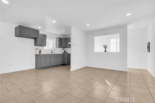 Detail Gallery Image 7 of 35 For 1301 E Pacific Coast, Wilmington,  CA 90744 - – Beds | – Baths