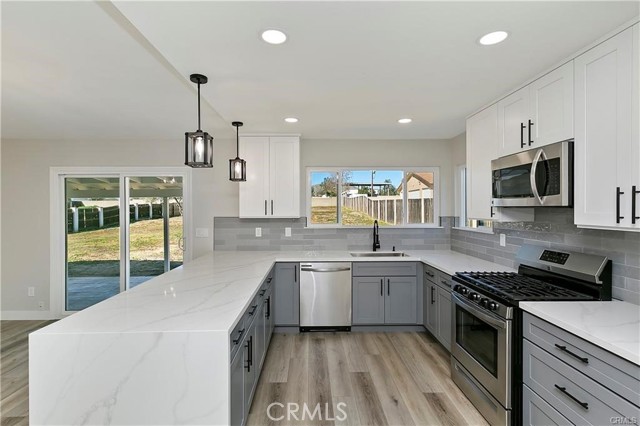 Detail Gallery Image 14 of 31 For 29161 Allan St, Lake Elsinore,  CA 92532 - 3 Beds | 2 Baths