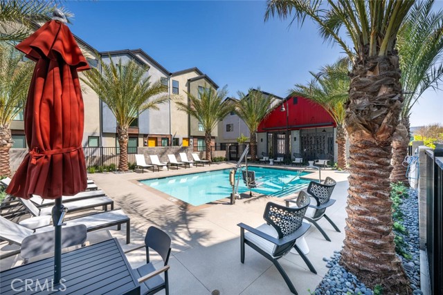 Detail Gallery Image 59 of 63 For 5860 Linden #8,  Long Beach,  CA 90805 - 3 Beds | 2/1 Baths