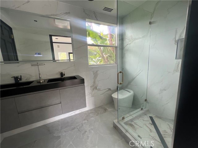 70 Dapplegray Road, Bell Canyon CA: https://media.crmls.org/medias/d726ca0c-bda1-4494-ac2c-edf8a48700ce.jpg