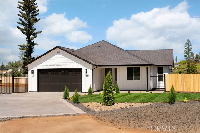 Detail Gallery Image 1 of 1 For 709 Poppy Ln, Paradise,  CA 95969 - 3 Beds | 2 Baths