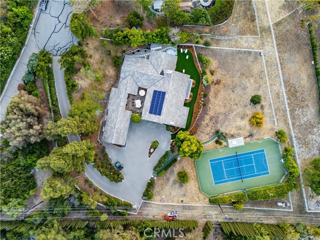 16 Roadrunner Road, Rolling Hills CA: https://media.crmls.org/medias/d7277b0d-5025-4c27-bed5-1e68e26d8ba9.jpg