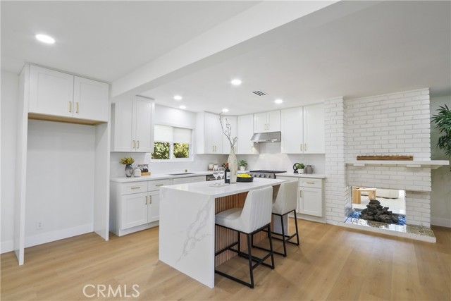 Detail Gallery Image 9 of 20 For 16353 Canelones, Hacienda Heights,  CA 91745 - 4 Beds | 2 Baths