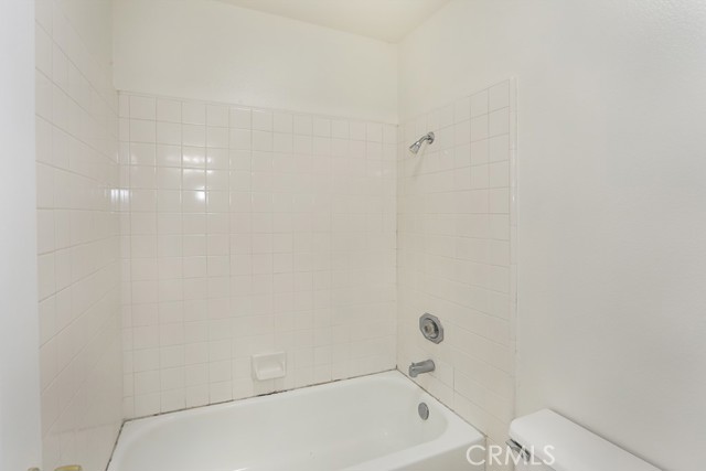 Image 30 of 50 For 961 Lone Pine