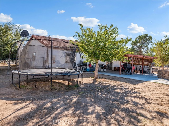 Detail Gallery Image 44 of 55 For 14798 Dos Palmas, Victorville,  CA 92392 - 4 Beds | 2 Baths